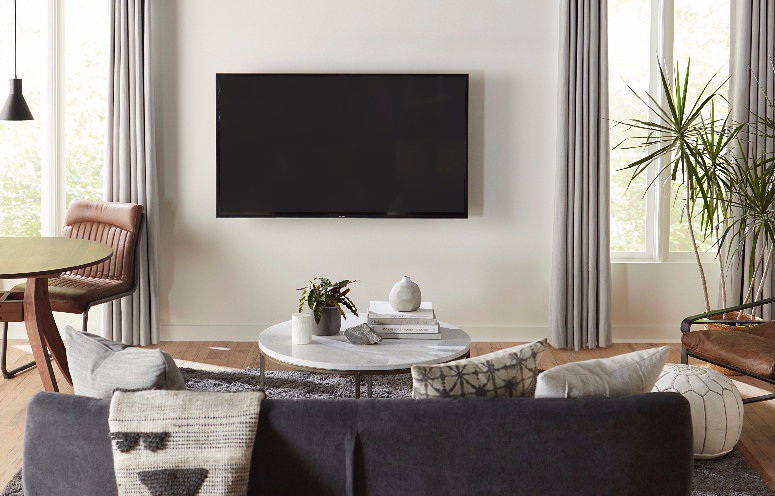 Reasons to Hire a Professional for Your TV Mounting Needs in Dallas